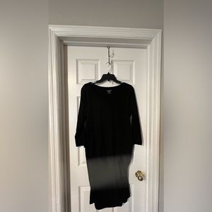Fun black dress.. shows off your figure! Gently worn.